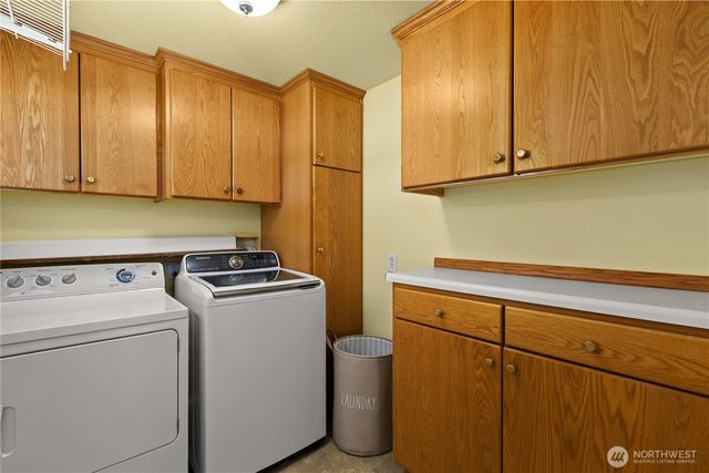426 4th Avenue SE, Pacific, WA 98047