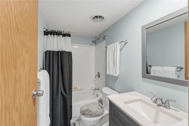 10 Lear Drive, Coventry, RI 02816