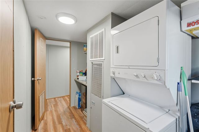 10 Lear Drive, Coventry, RI 02816