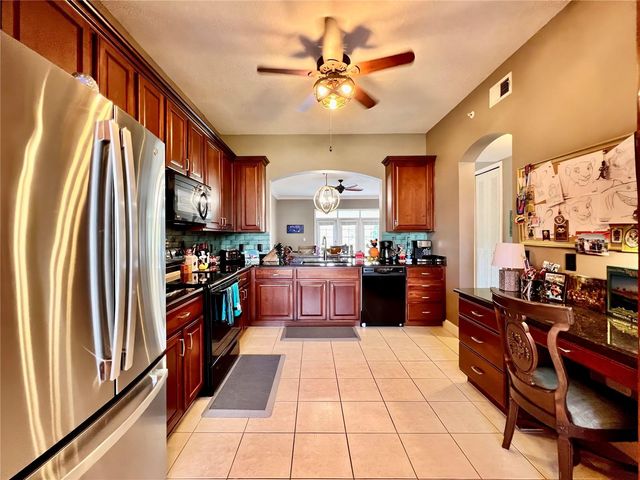 1230 WRIGHT CIRCLE 308, Celebration, FL 34747
