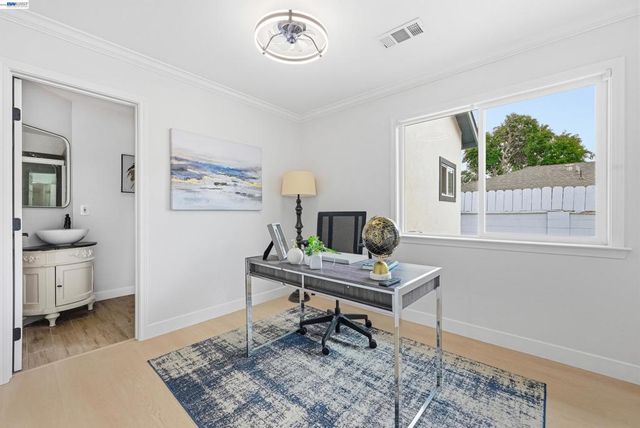42552 Roberts Ave, Fremont, CA 94538