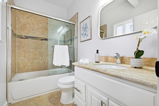 42552 Roberts Ave, Fremont, CA 94538