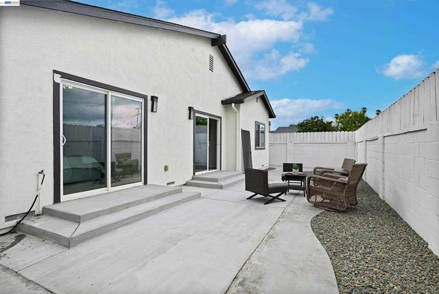 42552 Roberts Ave, Fremont, CA 94538