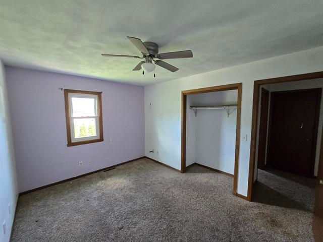 6984 Squaw Prairie Road, Belvidere, IL 61008