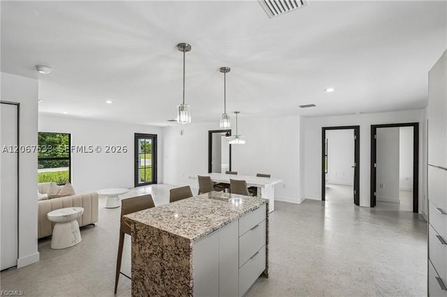 2800 NW 10TH ST, Cape Coral, FL 33993