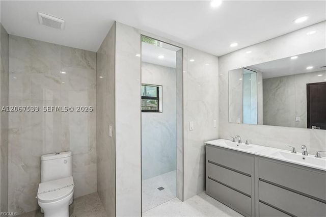 2800 NW 10TH ST, Cape Coral, FL 33993