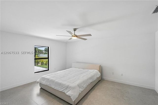 2800 NW 10TH ST, Cape Coral, FL 33993