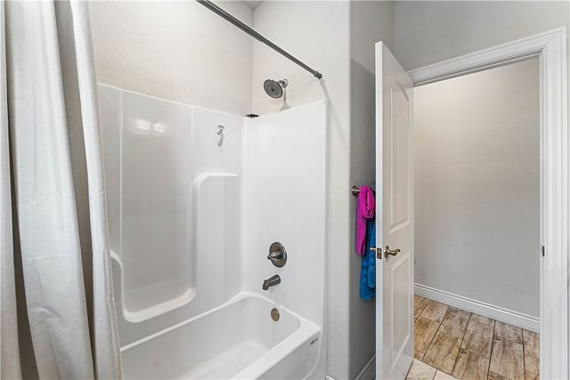 1020 E Skyline Loop, Centerton, AR 72719