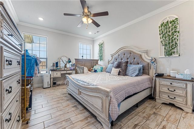 1020 E Skyline Loop, Centerton, AR 72719