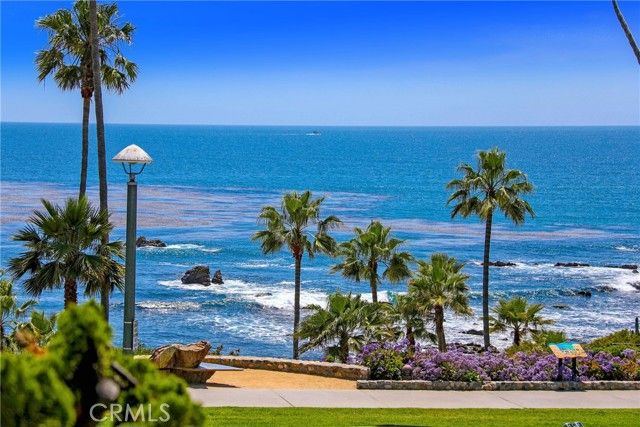 376 Cliff Drive E, Laguna Beach, CA 92651