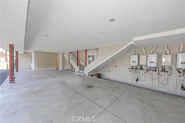 376 Cliff Drive E, Laguna Beach, CA 92651