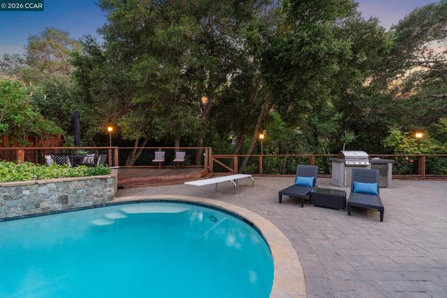 36 Playa Ct, San Ramon, CA 94583