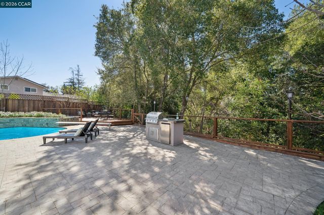 36 Playa Ct, San Ramon, CA 94583