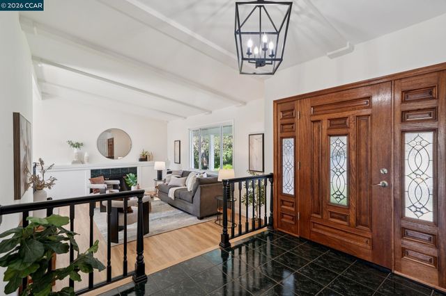 36 Playa Ct, San Ramon, CA 94583