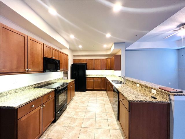 642 WELLS COURT 201, Clearwater, FL 33756