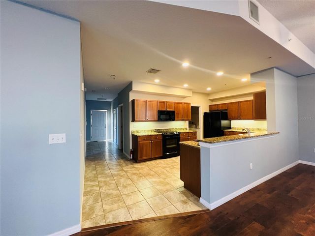 642 WELLS COURT 201, Clearwater, FL 33756