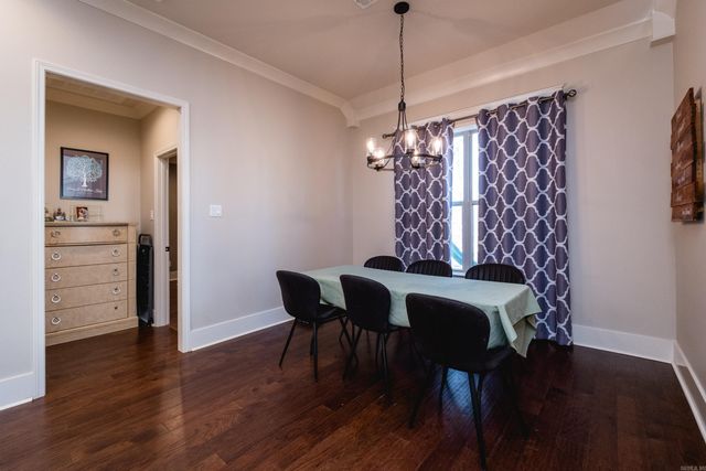 885 Oak Forest Circle, Sherwood, AR 72120