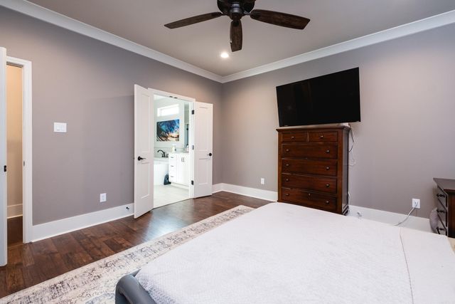 885 Oak Forest Circle, Sherwood, AR 72120