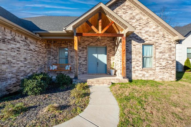 885 Oak Forest Circle, Sherwood, AR 72120