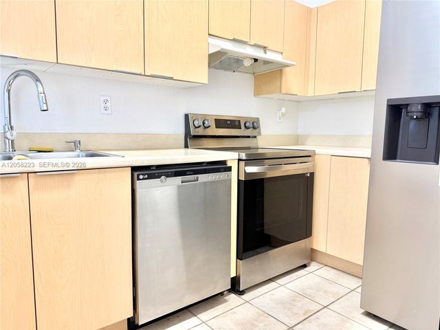 14709 SW 117th Avenue, Miami, FL 33186