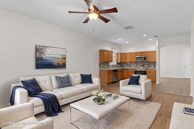 8657 Southern Charm Circle, Brooksville, FL 34613