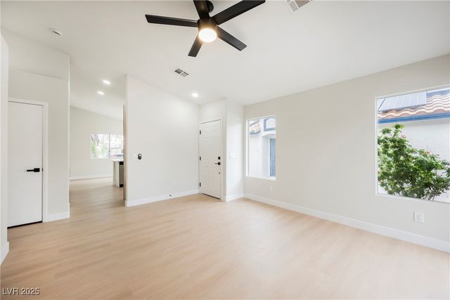 2968 Mount Hope Drive, Las Vegas, NV 89156