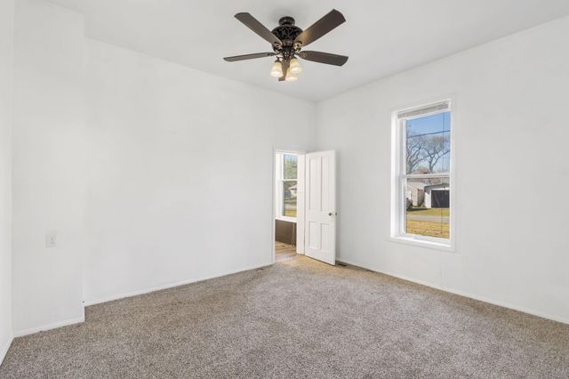 419 Maple Street, Greenfield, MO 65661