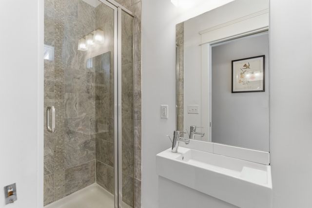 1336A Stainback Ave, Nashville, TN 37207