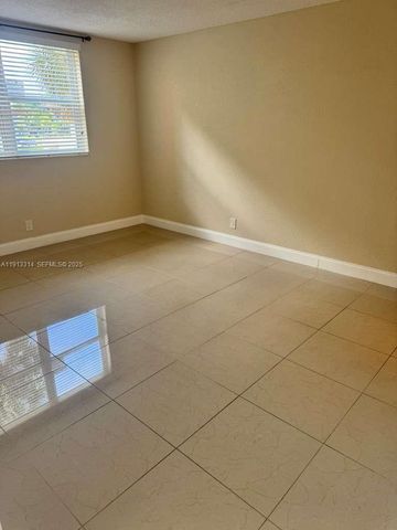 3001 NW 46th Avenue 207, Lauderdale Lakes, FL 33313