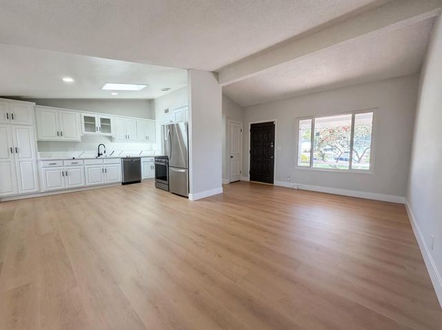 27723 Foxlane Drive, Canyon Country (santa Clarita), CA 91351