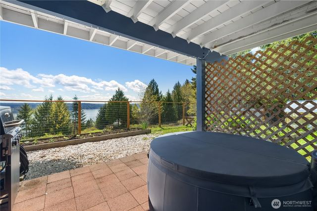 835 Pollock Drive, Brinnon, WA 98320