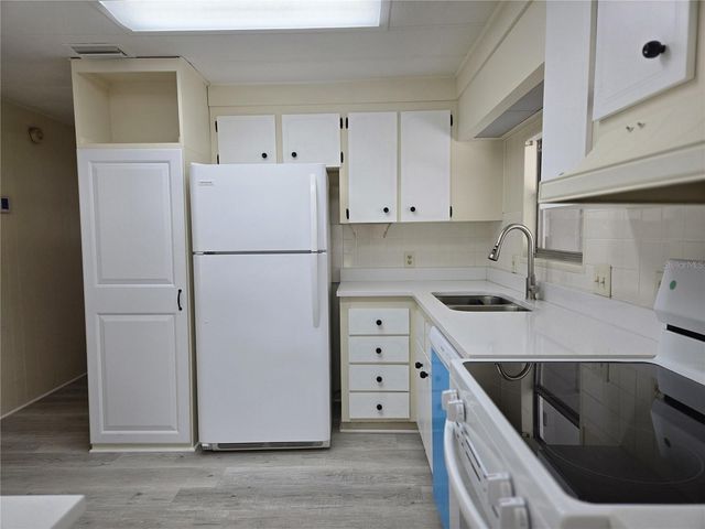 2100 WAX MYRTLE DRIVE 1764, Zellwood, FL 32798
