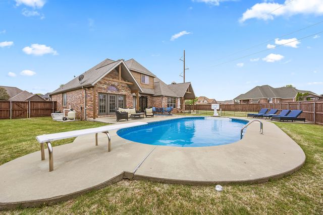 4801 SW Blaire Mont Road, Bentonville, AR 72713
