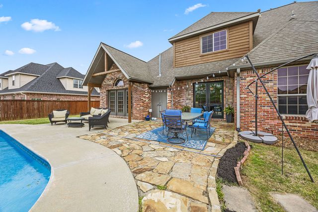 4801 SW Blaire Mont Road, Bentonville, AR 72713