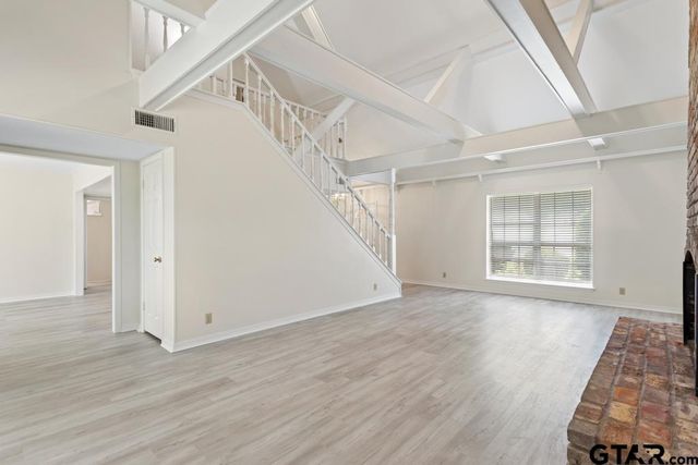 2110 Macbeth, Tyler, TX 75703