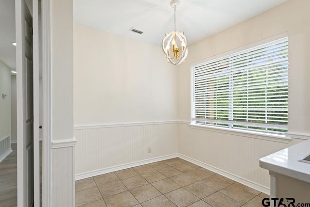 2110 Macbeth, Tyler, TX 75703