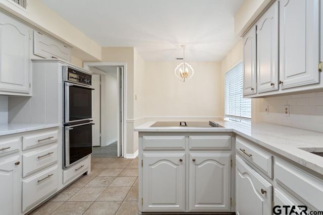 2110 Macbeth, Tyler, TX 75703