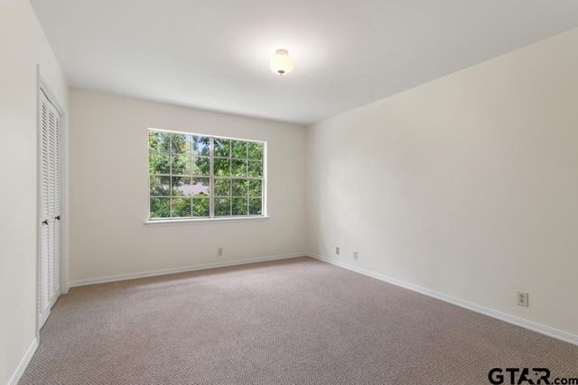 2110 Macbeth, Tyler, TX 75703