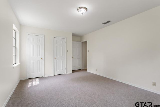 2110 Macbeth, Tyler, TX 75703