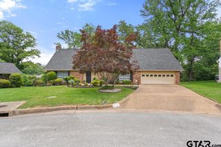 2110 Macbeth, Tyler, TX 75703
