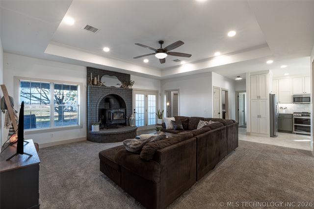 16623 N 97th East Avenue, Collinsville, OK 74021
