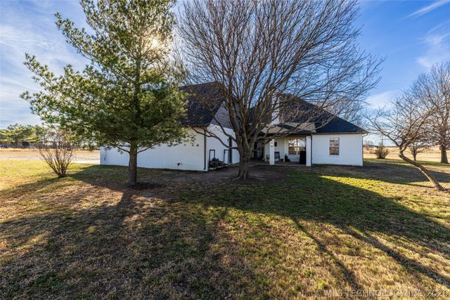 16623 N 97th East Avenue, Collinsville, OK 74021