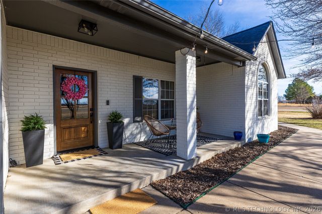 16623 N 97th East Avenue, Collinsville, OK 74021