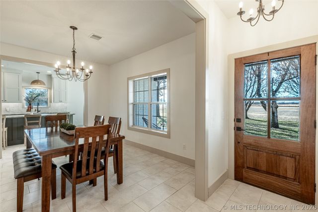 16623 N 97th East Avenue, Collinsville, OK 74021