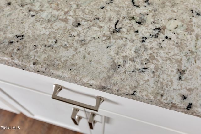 88 Yorkshire Drive, East Greenbush, NY 12061