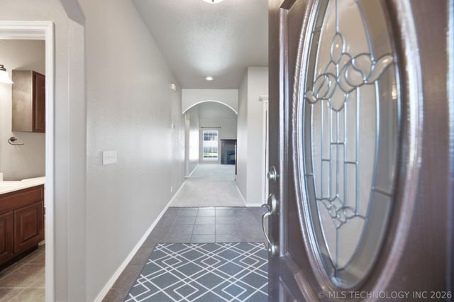 1225 E Canton Street, Broken Arrow, OK 74012