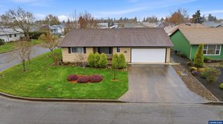 1967 Astor Wy, Woodburn, OR 97071