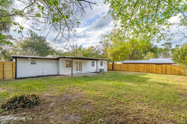 2111 BOURGET Drive, Jacksonville, FL 32210