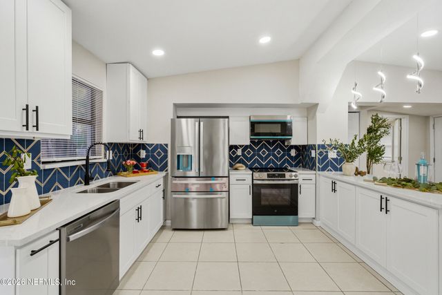 2111 BOURGET Drive, Jacksonville, FL 32210