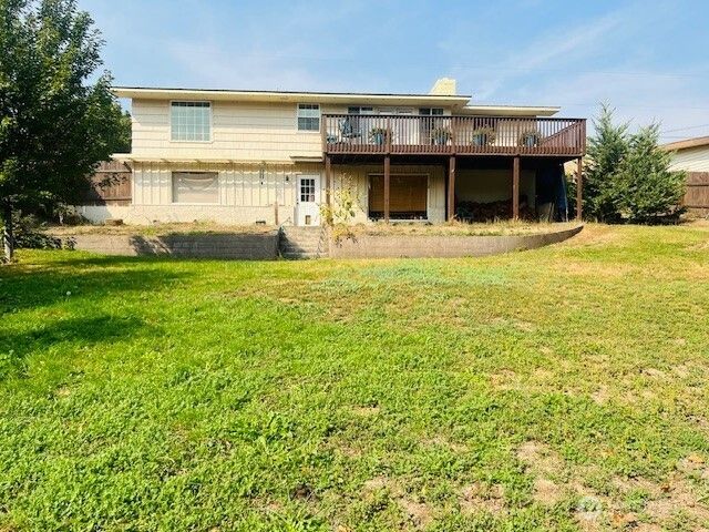 1162 3rd Avenue N, Okanogan, WA 98840